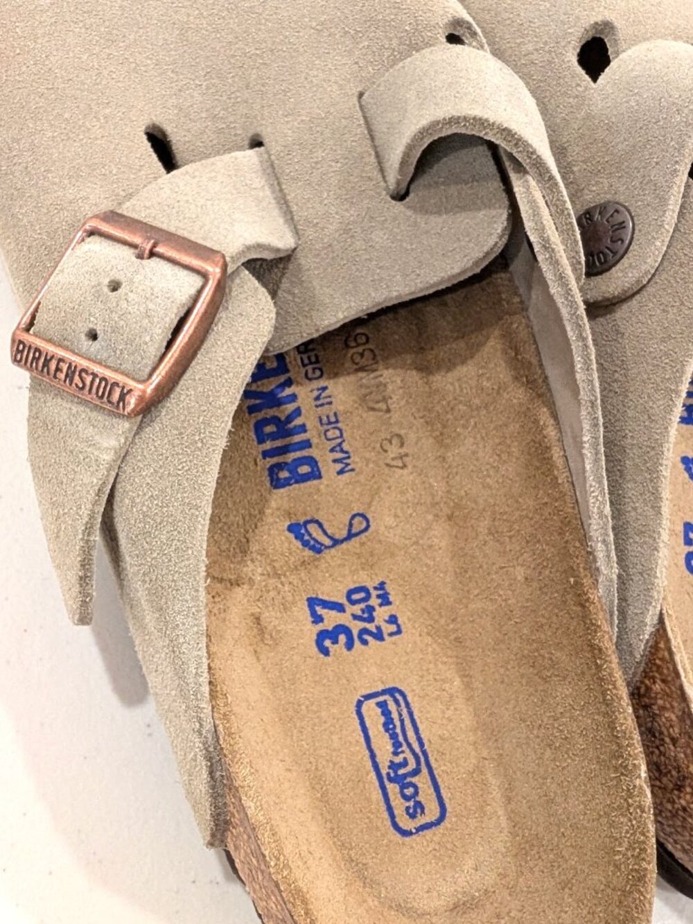 NEW Birkenstock Boston Clog Softbed - Picture 6 of 9